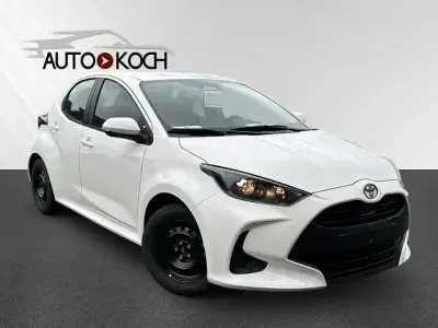 Gebraucht Toyota Yaris Hybrid Business Edition 92 PS (67 kW) 2025 Schneeweiß Kleinwagen