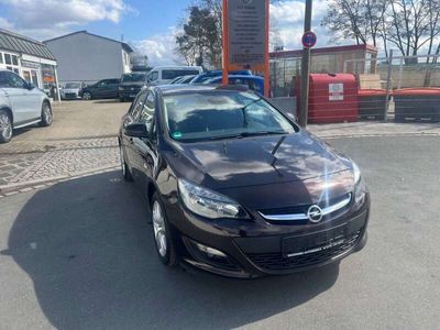 gebraucht Opel Astra Lim. 5-trg./ Euro 5 / Tüv 01-2026 / PDC