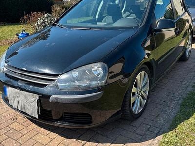 Usata VW Golf IV 75 CV (55 kW) 2005 Berlina