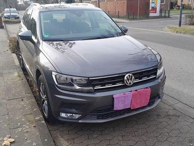 Silber Gebraucht 2017 VW Tiguan Comfortline SUV | 21.500 € (Guter Preis)