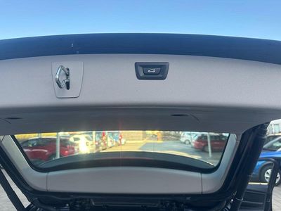 Gebraucht BMW 320 184 PS (135 kW) 2013 Schwarz Kombi