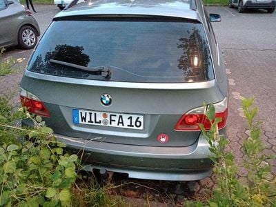BMW 525