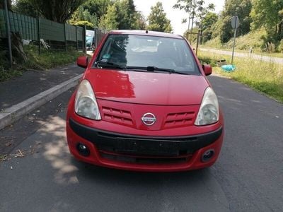 Nissan Pixo