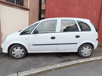 Gebraucht Opel Meriva Innovation 90 PS (66 kW) 2009 Weiß Van / Kleinbus