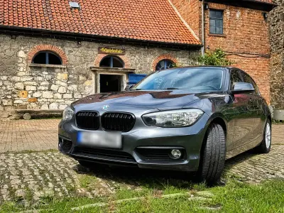 Gebraucht BMW 116 Advantage 116 PS (85 kW) 2018 Grau Kleinwagen