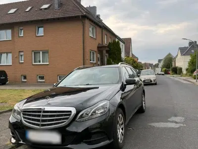 Gebraucht Mercedes E200 2013 Schwarz Kombi