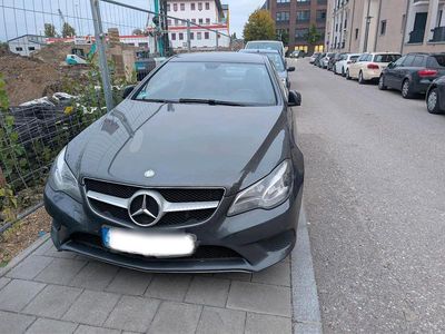 Grau Gebraucht 2013 Mercedes E200 Coupé | 8.500 €