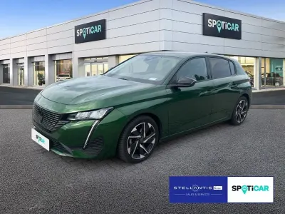 Gebraucht Peugeot 308 Allure 131 PS (96 kW) 2023 Grün Limousine