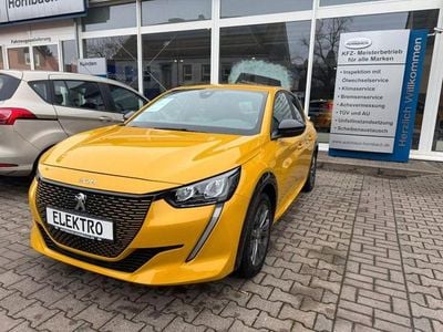 Gebraucht Peugeot e-208 Active 100 kW (136 PS) 2022 Gelb Kleinwagen