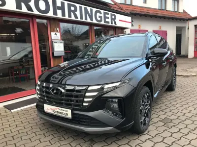 Neu Hyundai Tucson N Line 150 PS (110 kW) 2025 Abyss black SUV