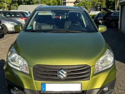 Gebraucht Suzuki SX4 120 PS (88 kW) 2014 Grün Limousine