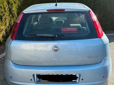 Usata Fiat Punto 77 CV (56 kW) 2006 Blu Utilitaria