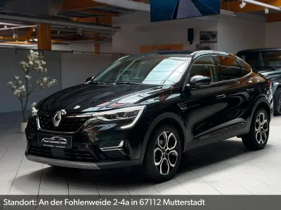 Gebraucht Renault Arkana Techno 140 PS (102 kW) 2023 Schwarz SUV