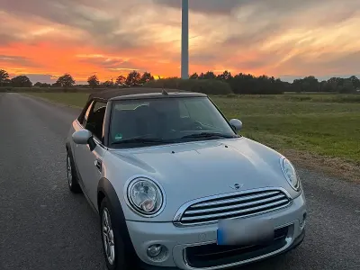 Gebraucht Mini Cooper Cabriolet 95 PS (69 kW) 2012 Silber Cabrio