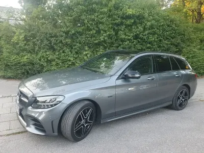 Gebraucht Mercedes C300e AMG line 306 PS (225 kW) 2020 Grau Limousine