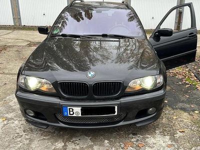 Gebraucht BMW 325 M Sport 192 PS (141 kW) 2003 Schwarz Kombi