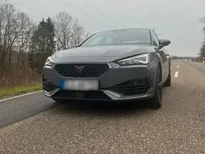 Gebraucht Cupra Leon 150 PS (110 kW) 2023 Grau Limousine