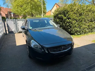 Usata Volvo S60 136 CV (100 kW) 2011 Grigio Berlina