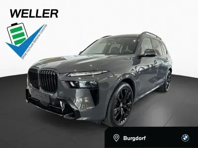 Neu BMW X7 M Sport 352 PS (258 kW) 2026 Dravitgrau (grau) SUV