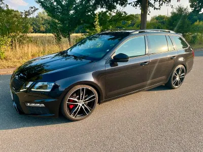 Gebraucht Skoda Octavia RS 230 PS (169 kW) 2018 Schwarz Kombi