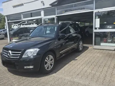 Gebraucht Mercedes GLK200 143 PS (105 kW) 2011 Schwarz SUV