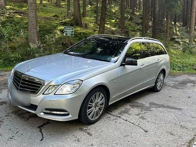Usata Mercedes E350 Avantgarde 231 CV (169 kW) 2010 Argento Station wagon