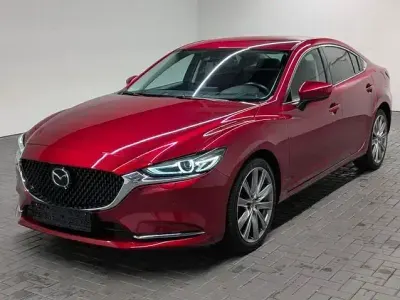 Gebraucht Mazda 6 Exclusive 194 PS (142 kW) 2024 Rot Limousine