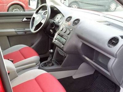 VW Caddy