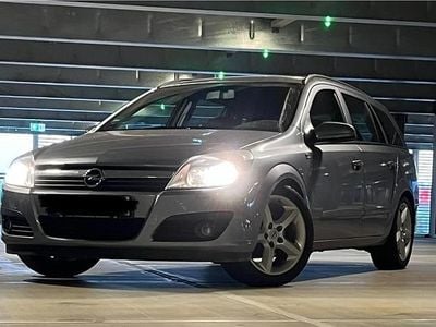 Gebraucht Opel Astra 140 PS (102 kW) 2006 Silber Kombi