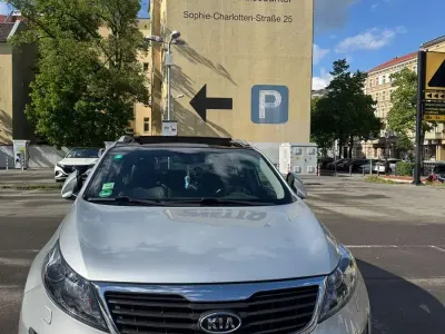 Gebraucht Kia Sportage 136 PS (100 kW) 2010 Silber SUV