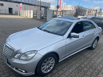 Usata Mercedes E350 292 CV (214 kW) 2010 Argento Berlina