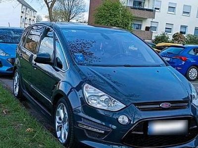 Second-hand Ford S-MAX 200 CP (147 kW) 2011 Gri Monovolum