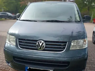 Gebraucht VW Multivan Startline 131 PS (96 kW) 2009 Grau Van / Kleinbus