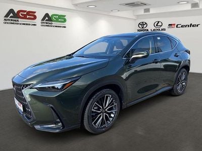 Neu Lexus NX450h+ E-FOUR Luxury Line 292 PS (214 kW) 2026 Gruen SUV
