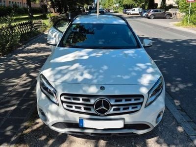 Mercedes GLA180