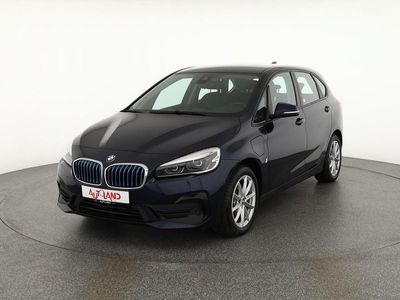 BMW 225