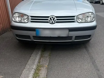 Gebraucht VW Golf IV 75 PS (55 kW) 2002 Silber Kleinwagen