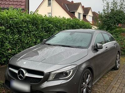 Usata Mercedes CLA200 136 CV (100 kW) 2016 Grigio Station wagon
