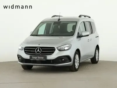 Gebraucht Mercedes T180 Progressive 116 PS (85 kW) 2025 Helvinsilber metallic Van / Kleinbus