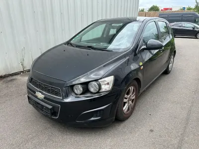 Gebraucht Chevrolet Aveo LT 101 PS (74 kW) 2013 Schwarz Kleinwagen