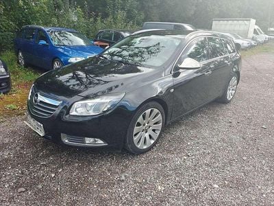 Second-hand Opel Insignia Sport 160 CP (117 kW) 2012 Negru Break