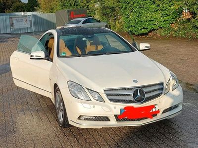 gebraucht Mercedes E200 CGI BlueEFFICIENCY Automatik