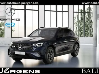 Gebraucht Mercedes GLC220 AMG 197 PS (144 kW) 2023 Metalliclack nautikblau metall SUV