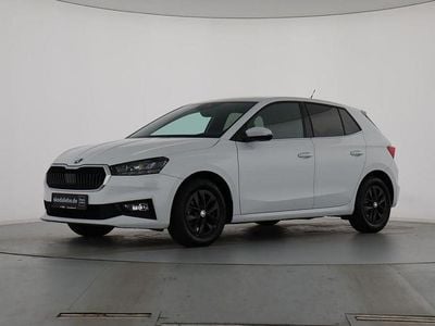 Moonweiss metallic Gebraucht 2021 Skoda Fabia Sport Limousine | 14.889 € (Teuer)
