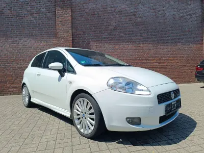 Gebraucht Fiat Punto Sport 131 PS (96 kW) 2007 Weiß Kleinwagen