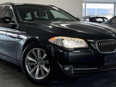 Gebraucht BMW 520 Performance 184 PS (135 kW) 2012 Sophistograu brillanteffekt Kombi