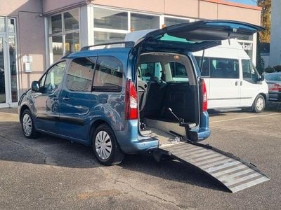 Blau Gebraucht 2013 Citroën Berlingo SELECTION Van / Kleinbus | 14.990 €