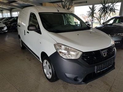Gebraucht Dacia Dokker 102 PS (75 kW) 2019 Weiß Van / Kleinbus