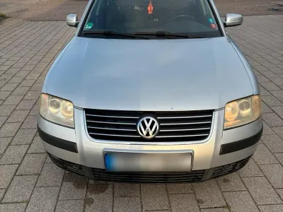 Gebraucht VW Passat 2001 Grün Limousine