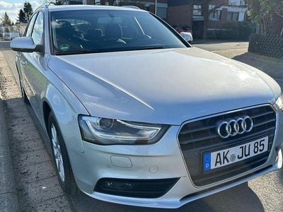 Gebraucht Audi A4 Ambiente 150 PS (110 kW) 2014 Silber Kombi